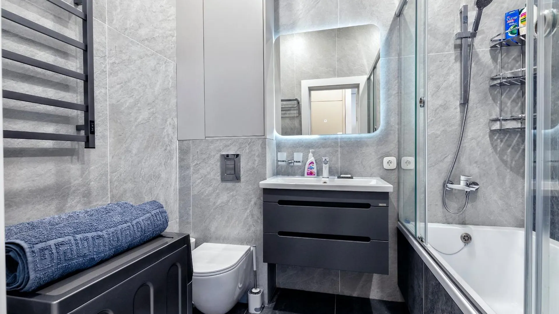 2-Комнатная Квартира С Видом На Набережную, Жк Абай Жолы Astana Appartement